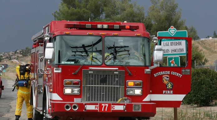Man rescued from 30-foot-deep hole in East Hemet