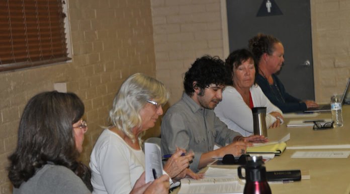 AVMAC meets Hamilton school principals, sees cemetery plans