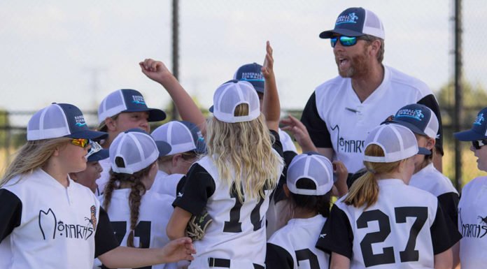 L.A. Monarchs girls’ baseball club set to hold local camp in November