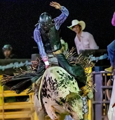 Necochea wins bull riding at Banning rodeo | Valley News