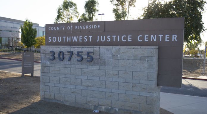 Felon charged with robbing banks, burglarizing supermarkets in Southwest Riverside County