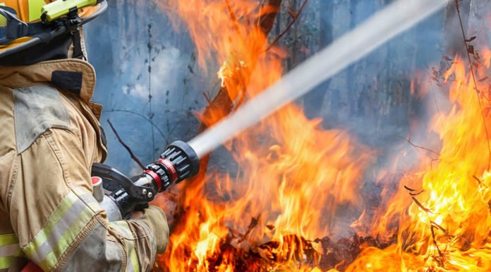 Fire engulfs six cars at Jurupa Valley salvage yard