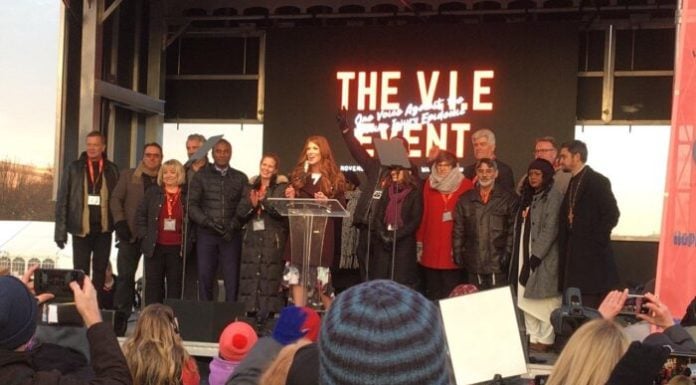 Thousands rally in Washington for vaccine injury awareness