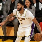 Lakers lose star Davis with flu-like symptoms, fall to Cavs