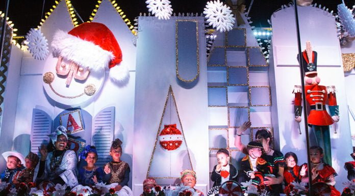 Santa’s Electric Light Parade brings holiday cheer to Old Town