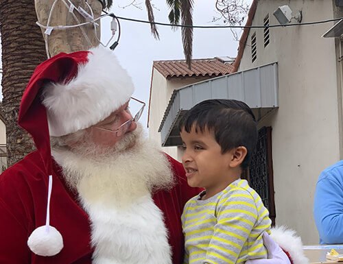 Aguanga man plays Santa in Watts