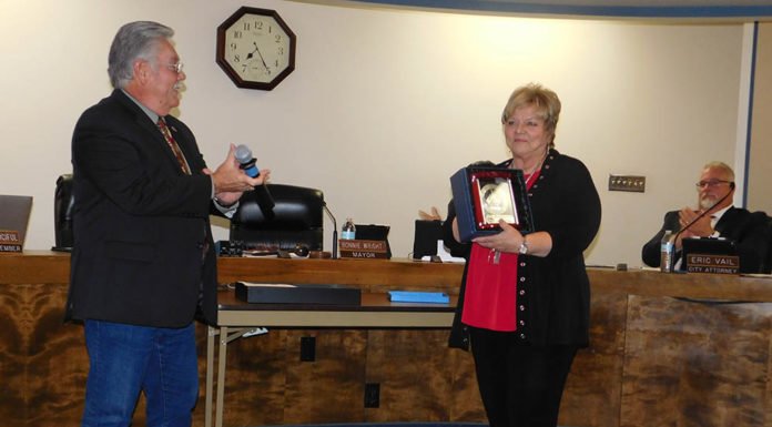 Motion to terminate Hemet’s city attorney defeated by city council 3-2 vote