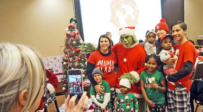 Rose Again Foundation hosts Bless the Children Breakfast with Santa