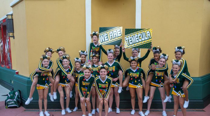 Temecula well represented in Florida at Pop Warner Championships; Cheer team wins 3rd straight National title