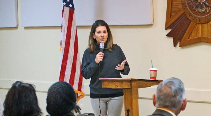 Melendez hosts town hall meeting in Wildomar