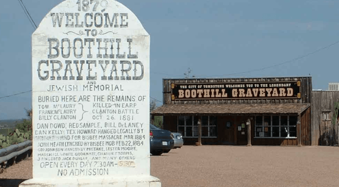 ‘Looks like a movie!’ Traveling back in time to Tombstone