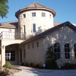 Custom homebuying tips for first timers