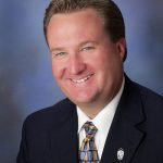 Manos, Magee leading in respective Lake Elsinore city council races