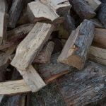 How to select firewood for the coming winter season