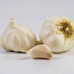 4 health benefits of garlic