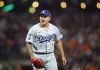 UrÃas hits, pitches Dodgers past Giants to even NLDS series