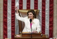 Pelosi won’t seek leadership role, plans to stay in Congress