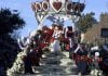 New Year’s Rose Parade marches on despite COVID-19 surge