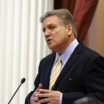 California Senate OKs lower standard for indoor water use