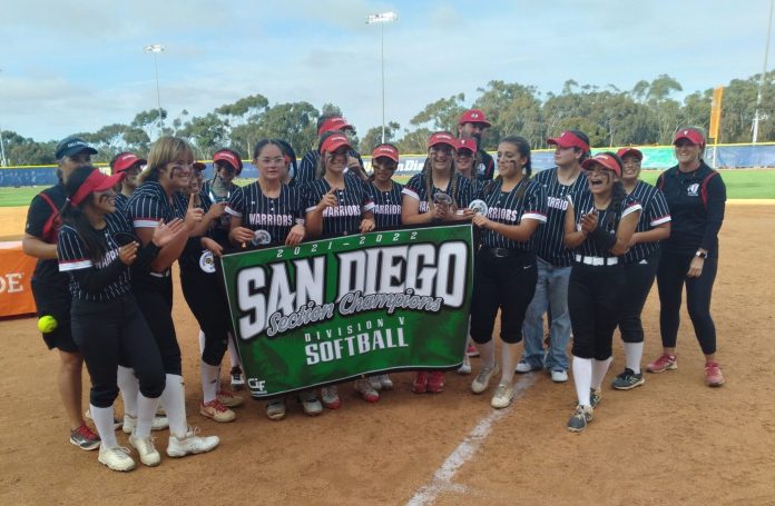 06-10-22-SPORTS-Fallbrook Softball-photo
