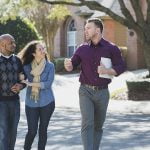 Correct false assumptions about real estate agents