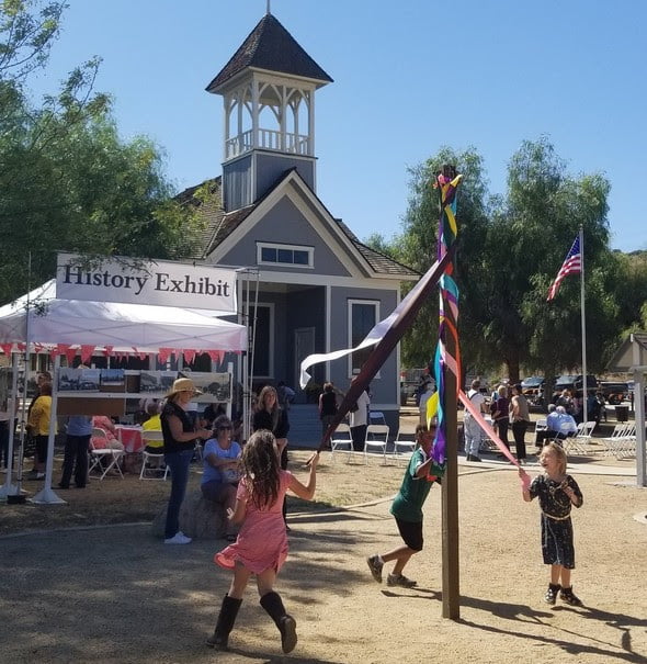09-28-22-ENT-Fall Fest San Timoteo