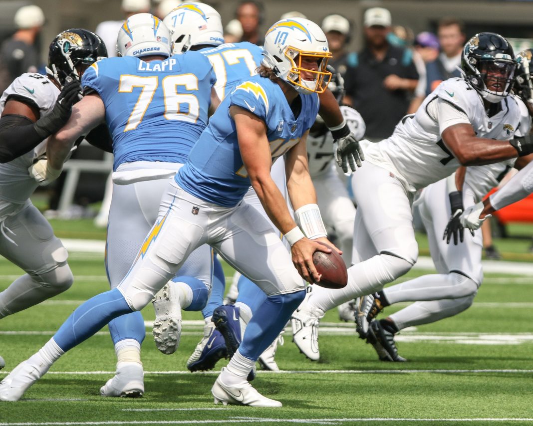 Chargers vs Jags (1)