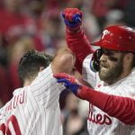 Harper, Phillies tie World Series mark with 5 HR, top Astros