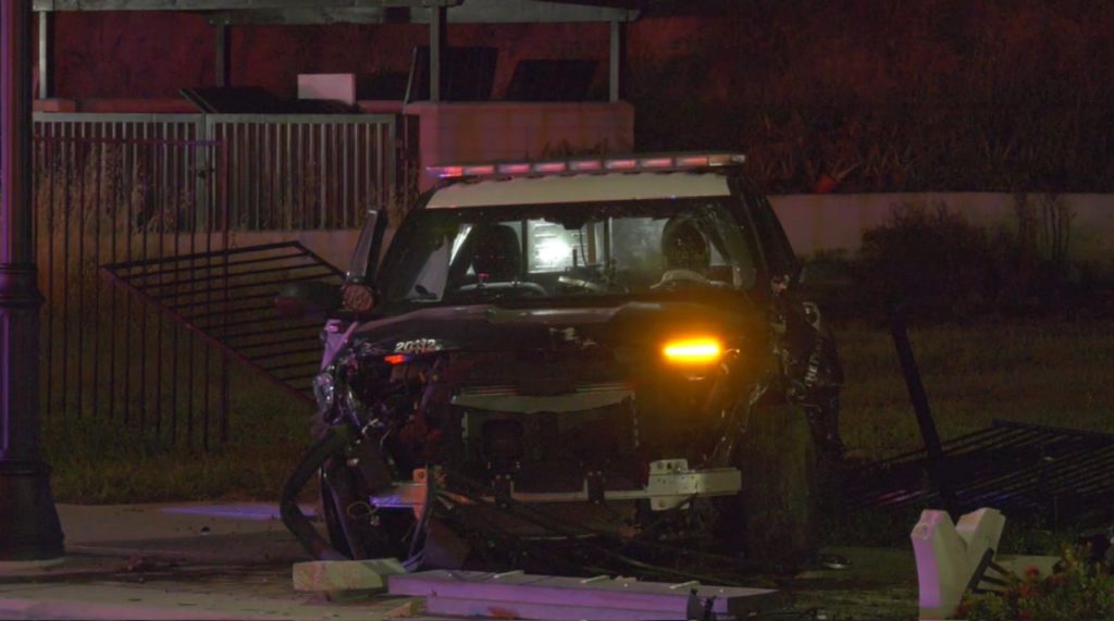 High speed chase ends in crash, arrests, injuries Valley News