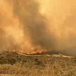 Firefighters contain brush fire in Lake Elsinore