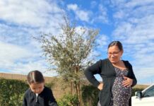 First 5 Riverside County partners with Riverside University Health System and Baby2baby to provide over 300 car seats to families