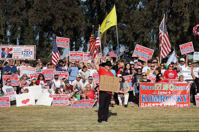 05-10-24-LOCAL-Rally in support of Dr. Komrosky-SGphotos-1
