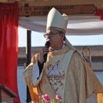 Bishop Alberto Rojas celebrates Mass at Sacred Heart Catholic Church