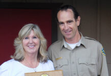 Nature Education Foundation at the Santa Rosa Plateau presents awards and a teachers grant at membership mingle