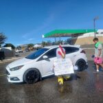 Hamilton High School juniors host car wash to earn funds for senior year events