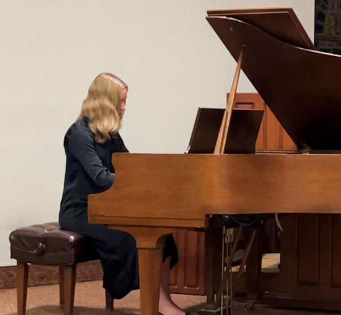 01-24-25-ENT-Talent shines at Rotary Club Music Competition-Cphotos-1