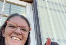 Backyard chicken boom: Anza Valley residents turn to hens amid soaring egg prices