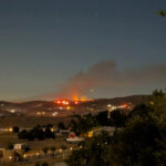 Firefighters stop Lake Riverside Estates blaze before it reaches Wilderness Area, homes