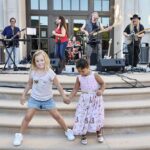 The Eagles/Ronstadt Experience delivers nostalgic set in Temecula