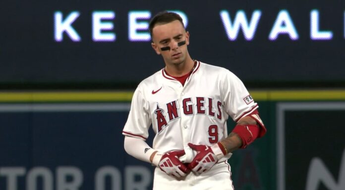 Magnetto Mania: Angels sensation Zach Neto brings star power to Pechanga autograph night