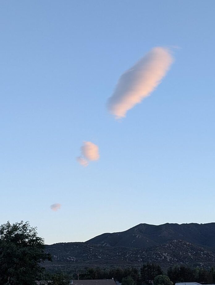 08-29-25-ANZA-Cloud formation Anza Valley skies-Cphoto
