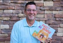 Menifee author and teacher wins national Parents’ Picks Award for Sweet Rescue children’s book