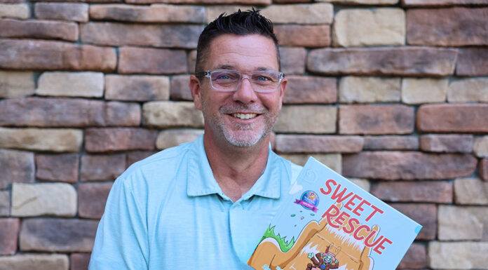 Menifee author and teacher wins national Parents’ Picks Award for Sweet Rescue children’s book