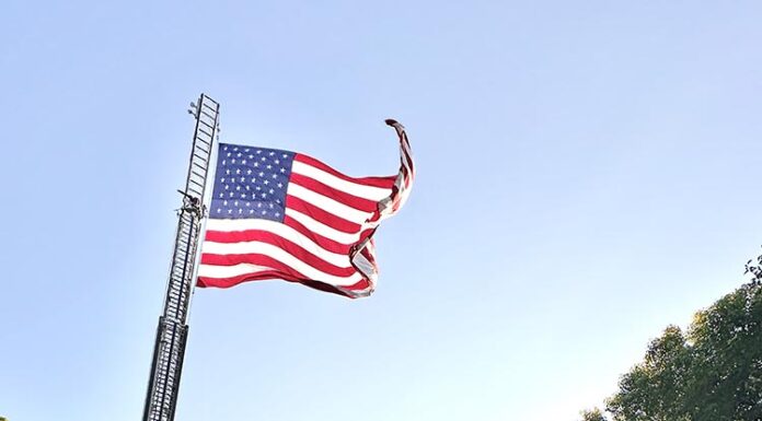 Temecula gathers at Duck Pond for 9/11 Remembrance Ceremony