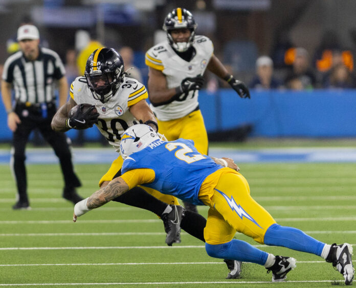 11-14-25-SPORTS-Chargers Recap-photo-3