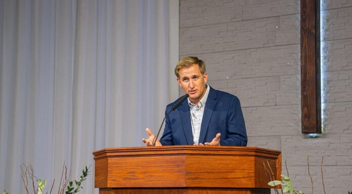 Anza Baptist Senior Pastor Speaks at University Sermon Series