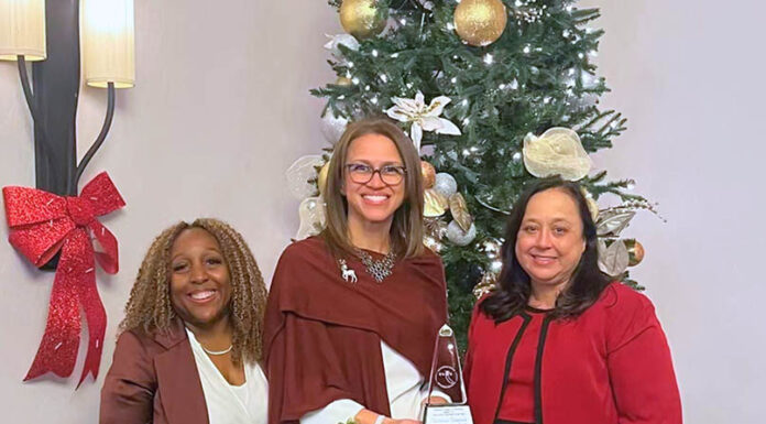 Menifee Union School District teacher Victoria Simpson named 2025 CLMS Educator of the Year finalist