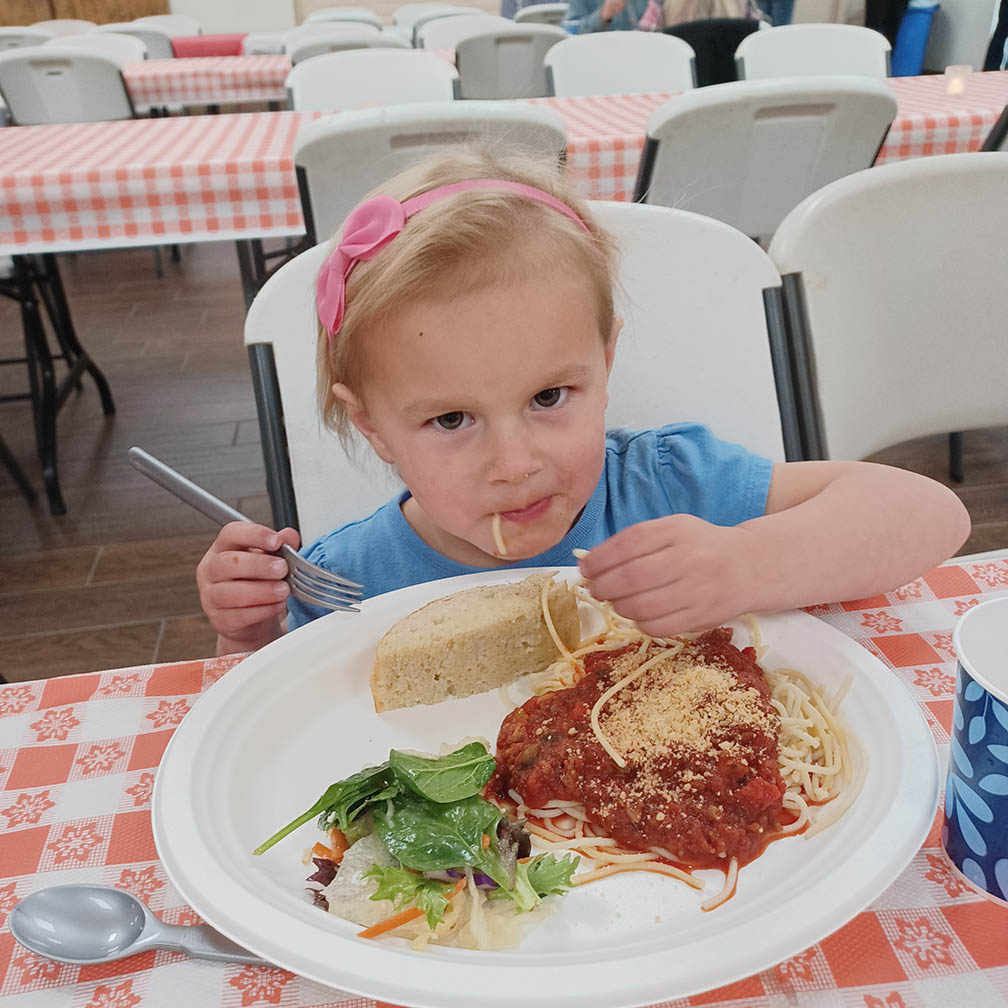 Anza Community Hall hosts member appreciation dinner