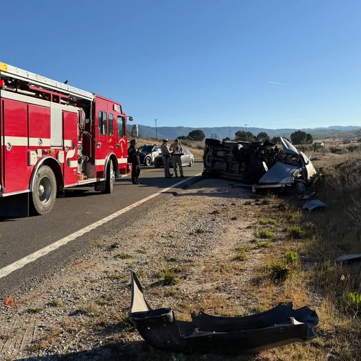 One killed, two airlifted after crash on SR-371 near Anza