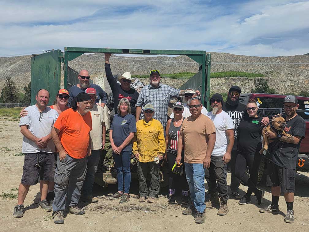 Volunteers gather for Fifth Annual Spring Clean Jamboree to restore local public lands